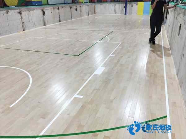 學?；@球館地板木紋型